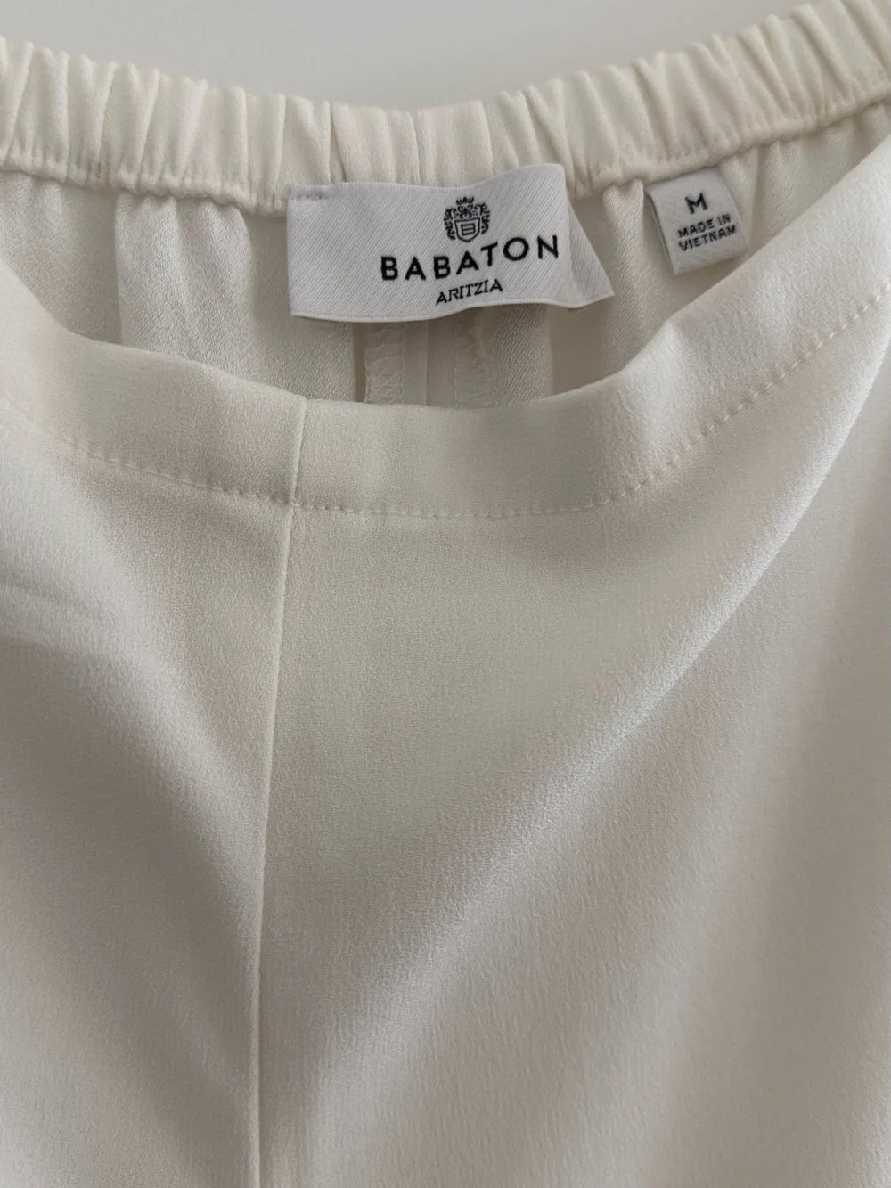 Aritzia stride Wide-Leg pant NWT - Picture 2 of 3